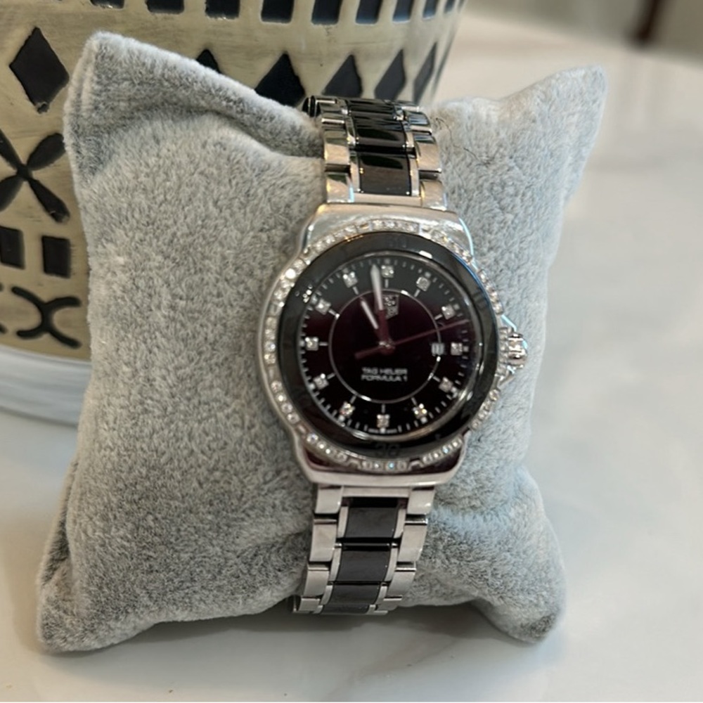 Women’s Tag Huer Formula 1 watch